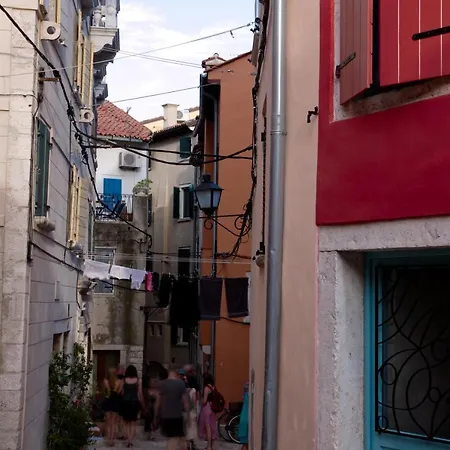 Azure - Apartment, In The Heart Of The Old Town Rovinj